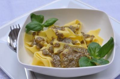 Makaron z pesto Genovese z octem balsamicznym Goccia d’oro